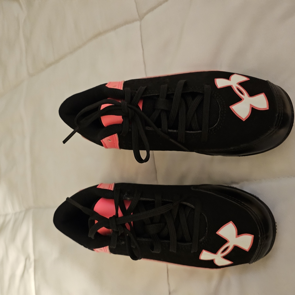 Under Armour Black and Pink Sneakers